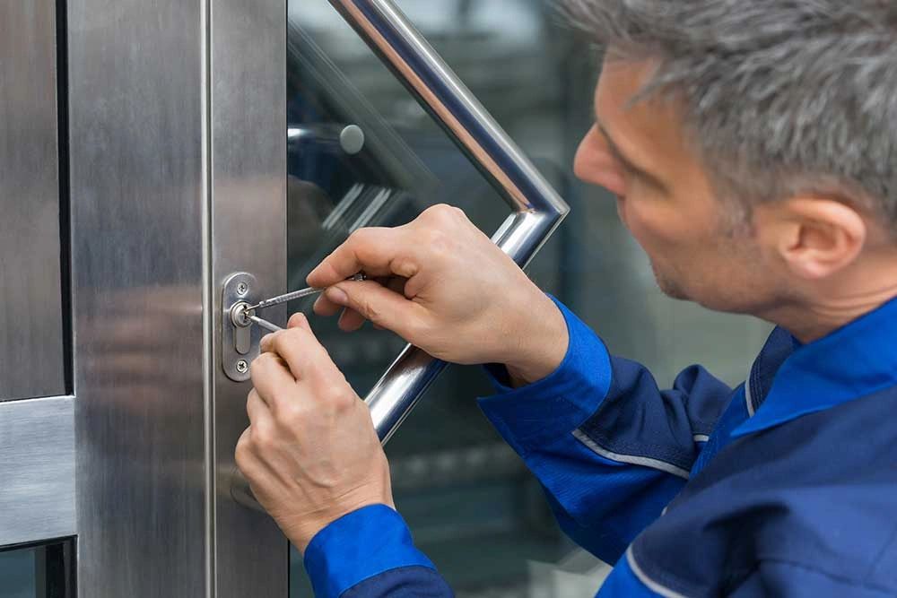 Professional locksmith arriving to help with a lockout